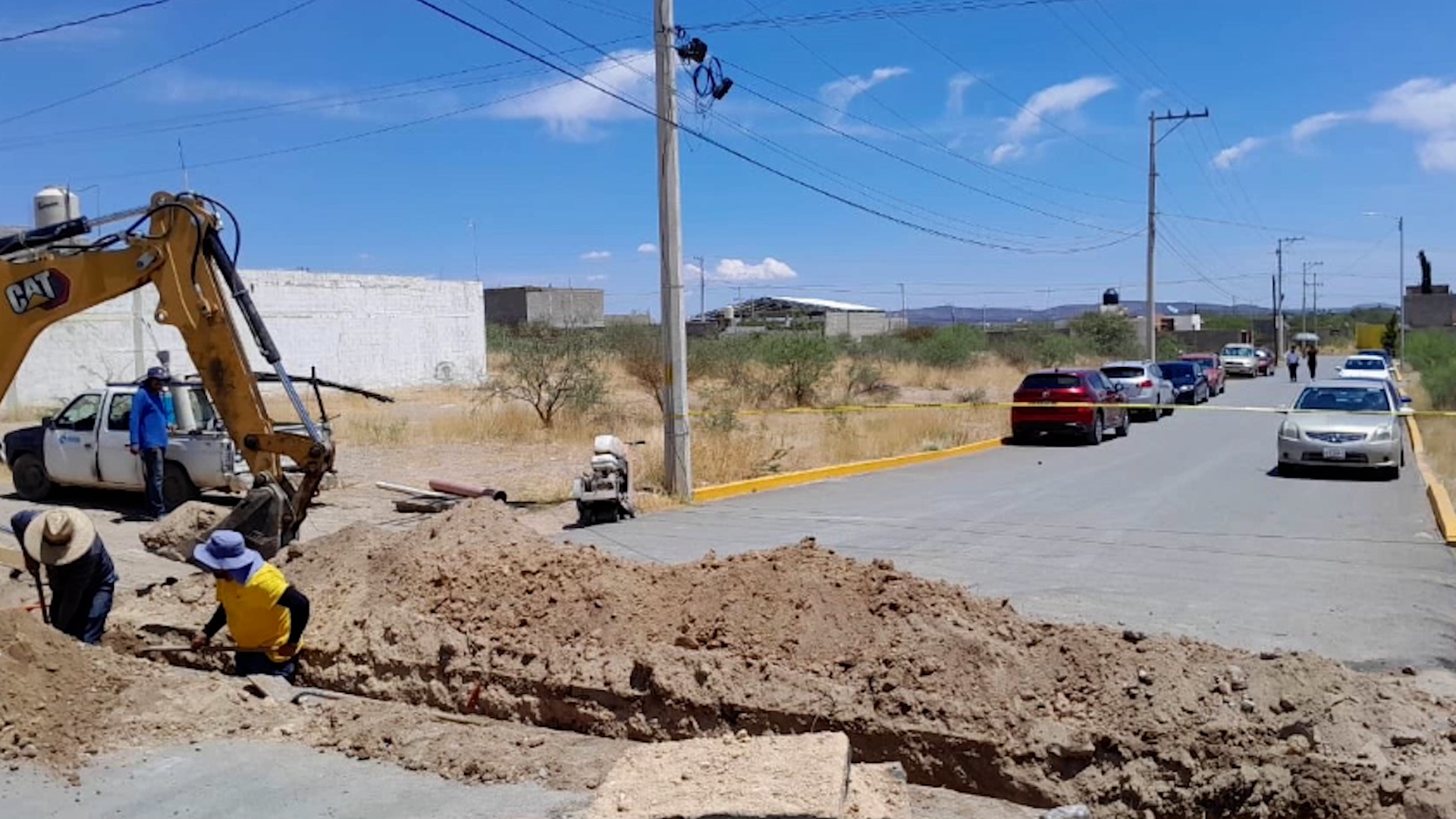 Simaparg mejora red de agua en Los Sauces con reemplazo de tuberías tapadas