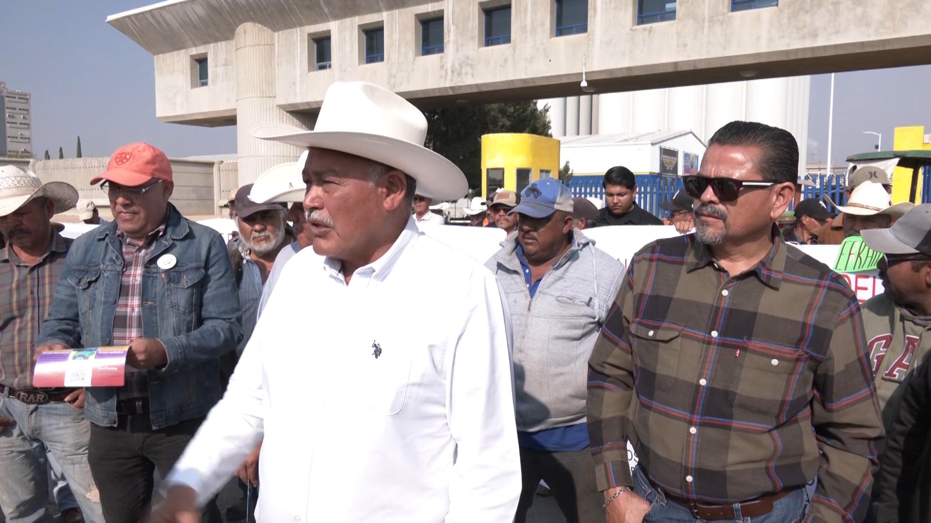 En contra de campesinos zacatecanos de que el agua se privatice y solo sea para las grandes empresas
